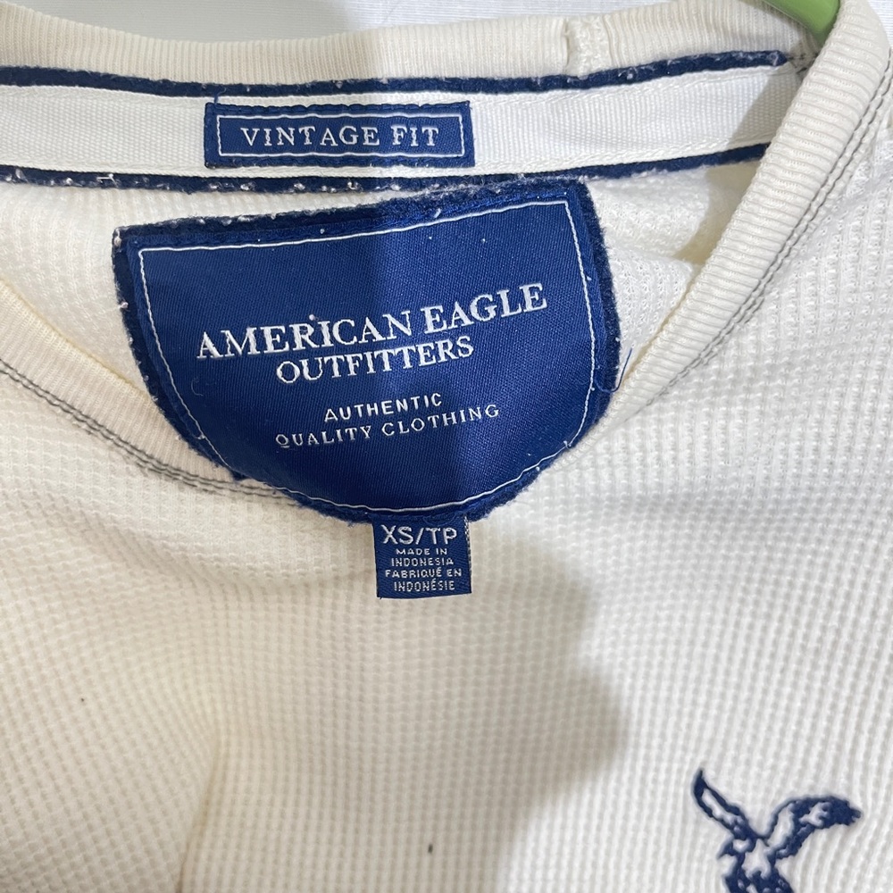 American Eagle mens waffle, long sleeve tee. - Picture 2 of 3